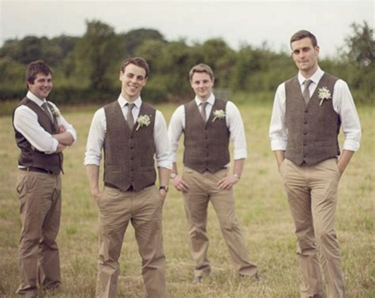 Awesome Wedding Groomsmen Outfits Ideas