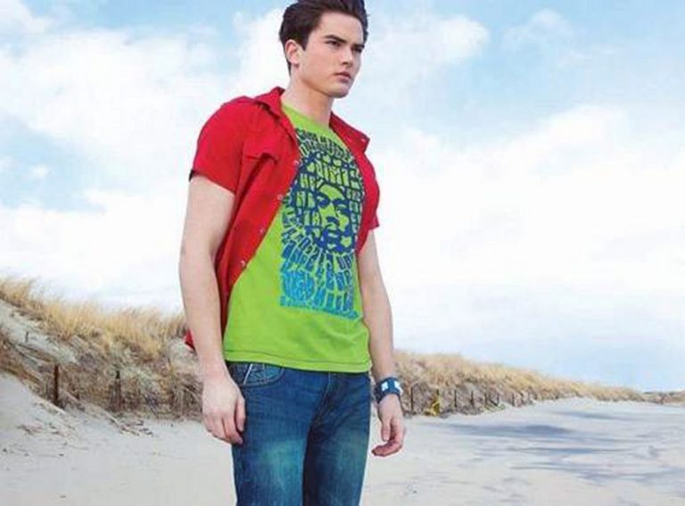Beach Dress For Men Casual Pictures