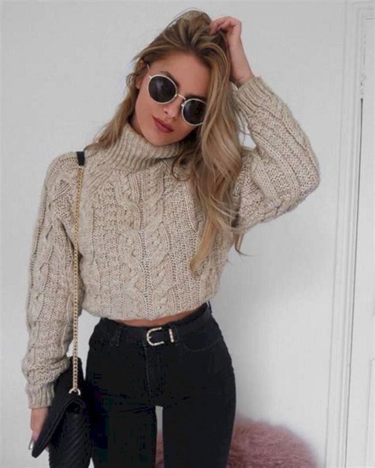 Cozy winter outfits with sweaters