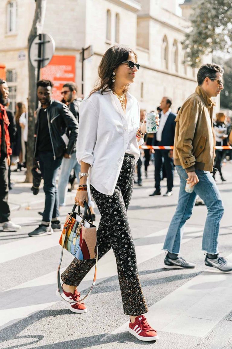 Trendy street style with white t-shirt via uccc