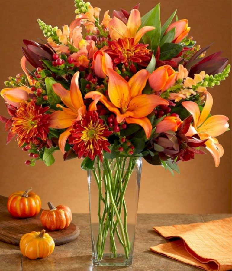 Awesome vibrant and fun fall wedding centerpieces