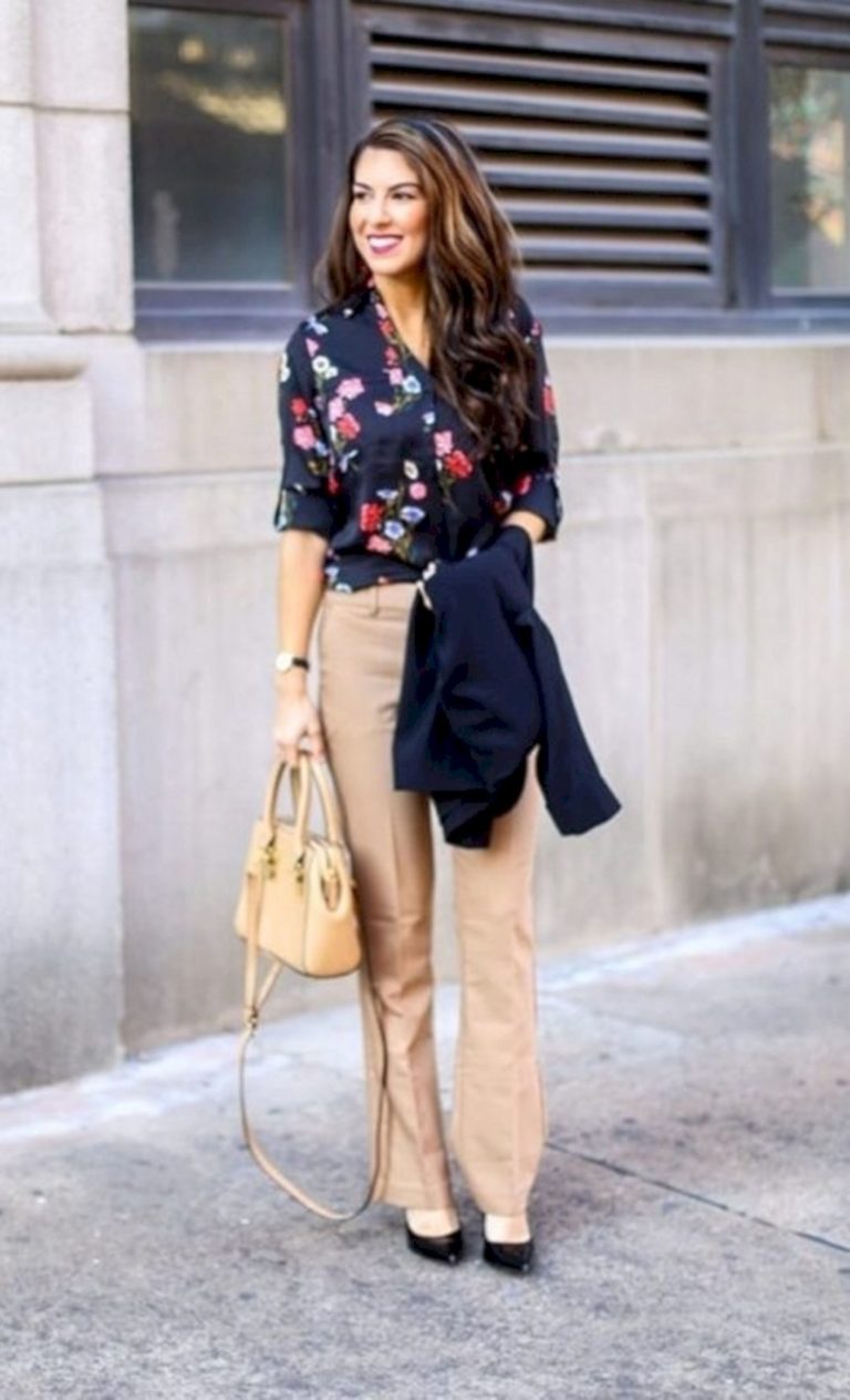 Cozy fall women's work outfits ideas