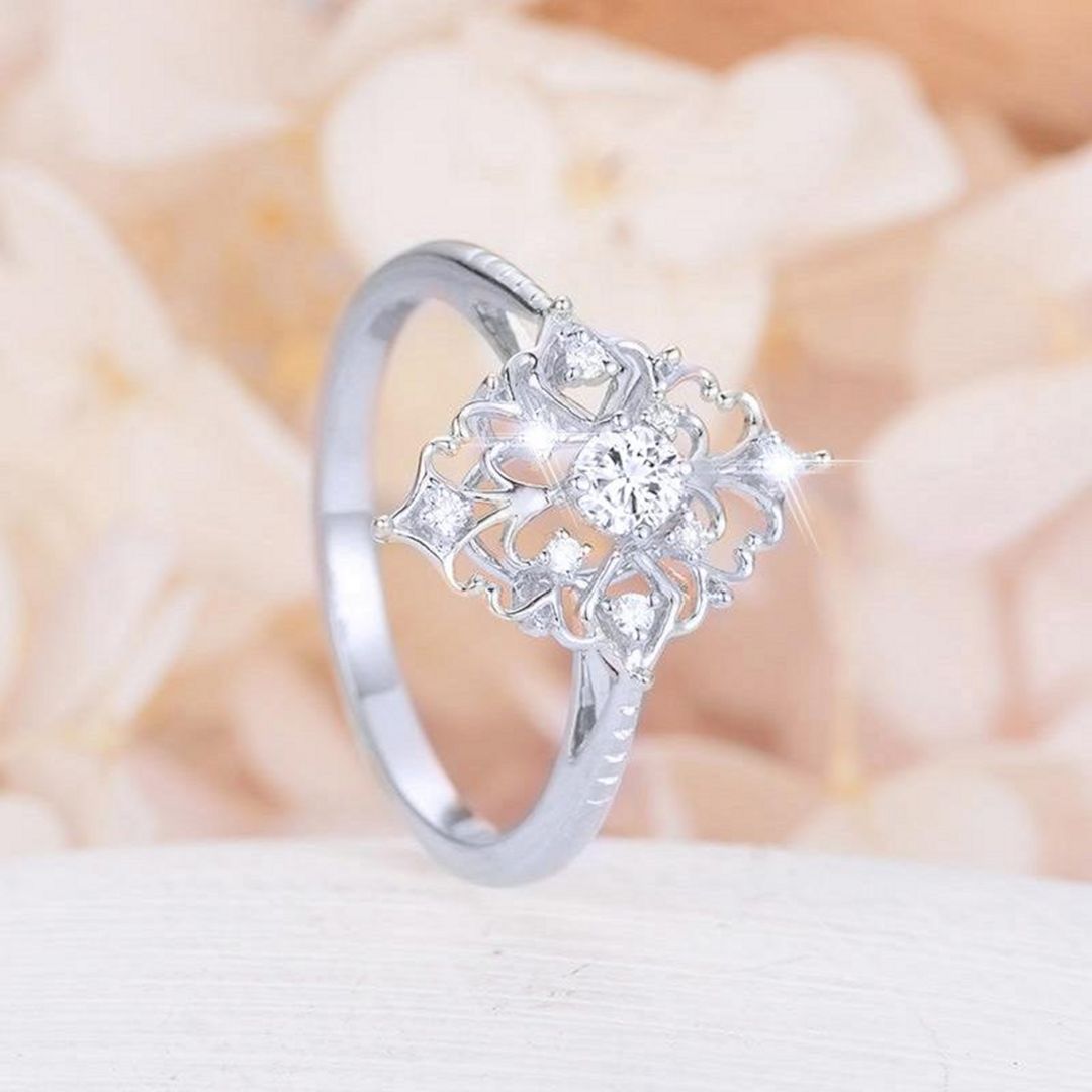 Flower-shaped zircon ring from dhgate