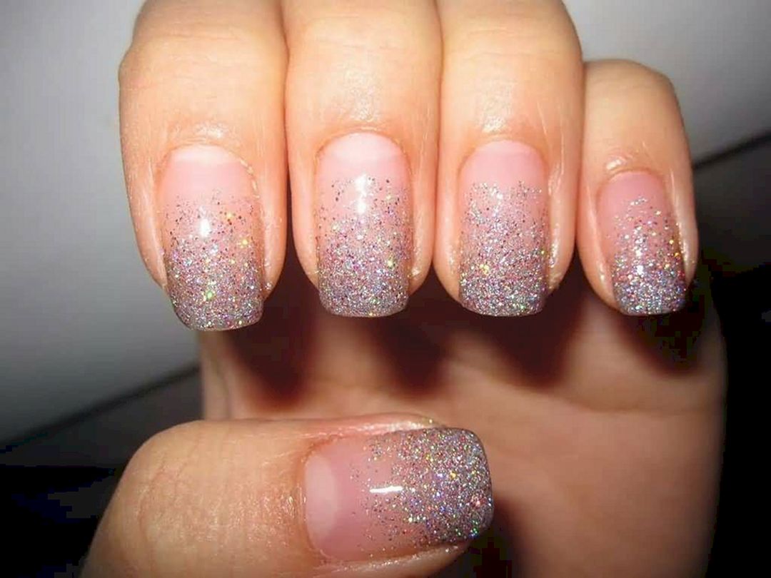 Ombre glitter from stylearena.net