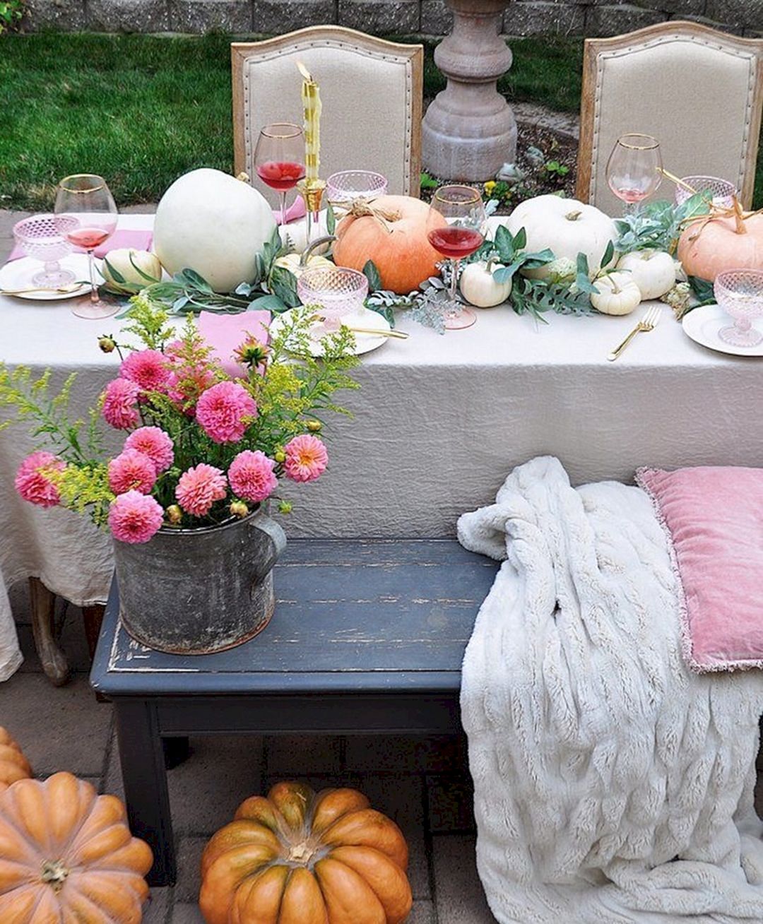 Table pumpkins and flowers from lifeaccordingtojamie