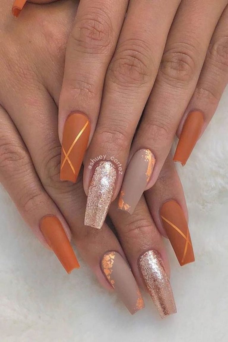 Fall nails inspiration for this autumn