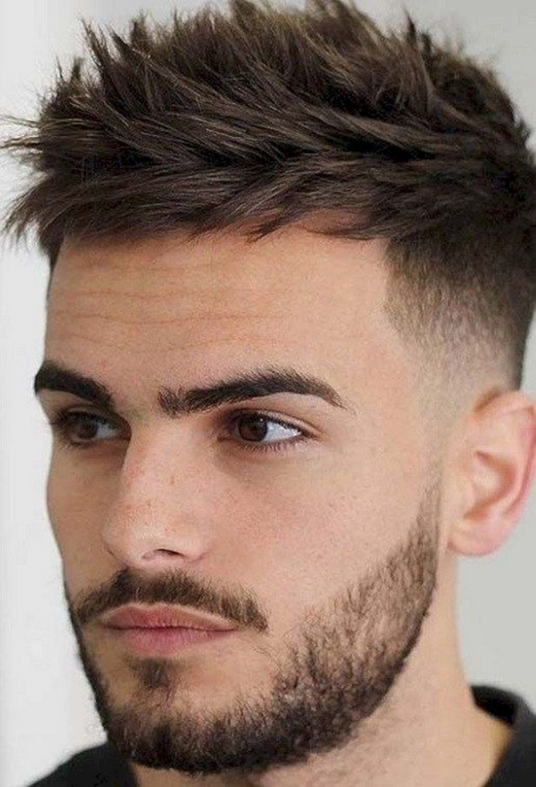 Stylish short haircut for men in fall ideas