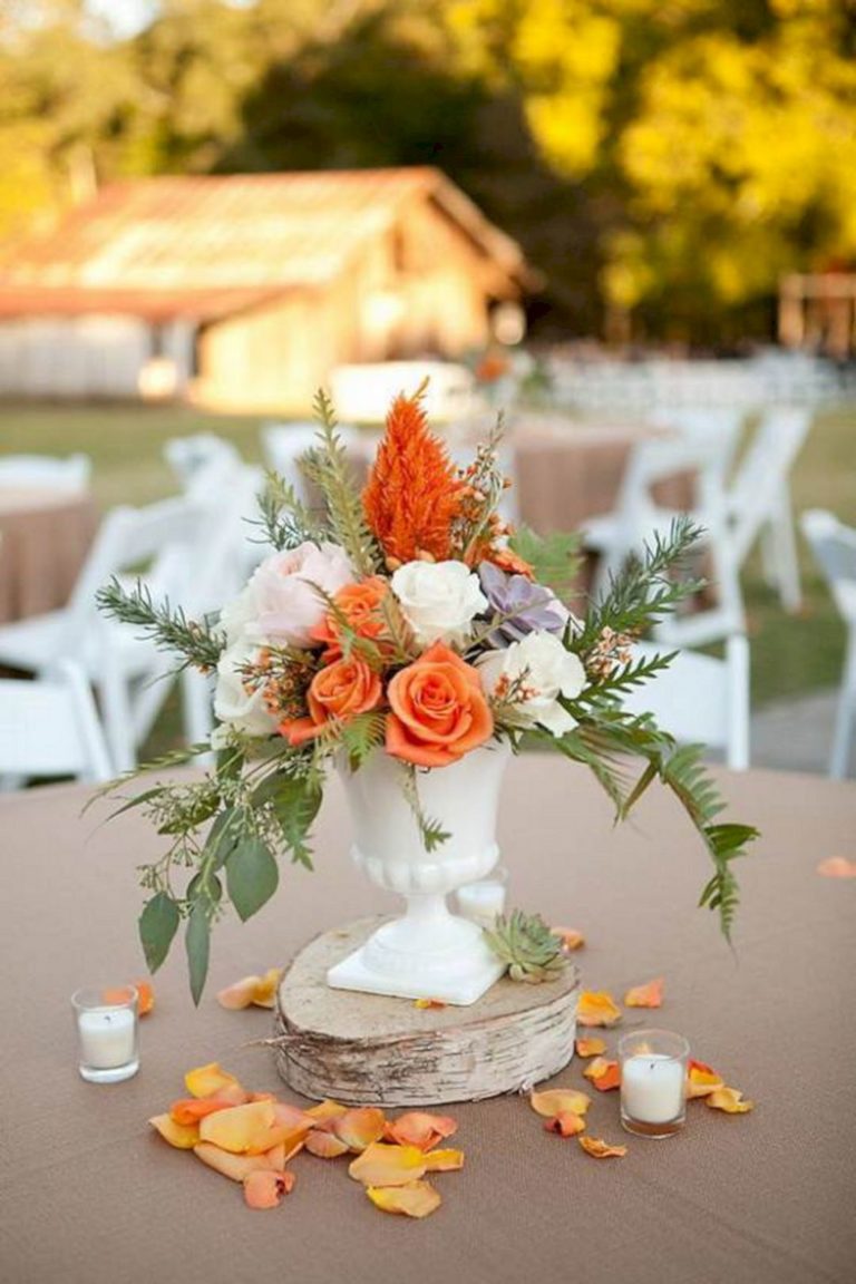 Beautiful centerpiece ideas for fall weddings