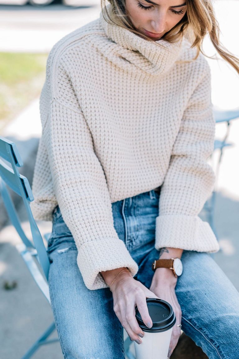 Chunky knit sweater and boyfriend jeans