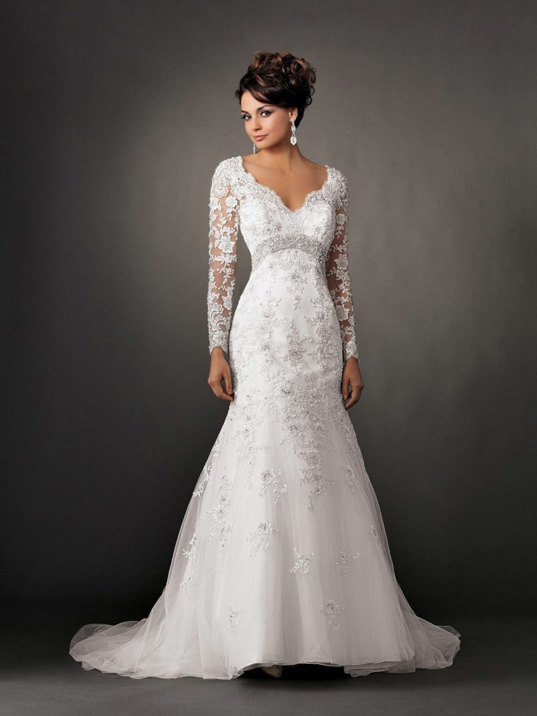Fall lace wedding dresses with long sleeves