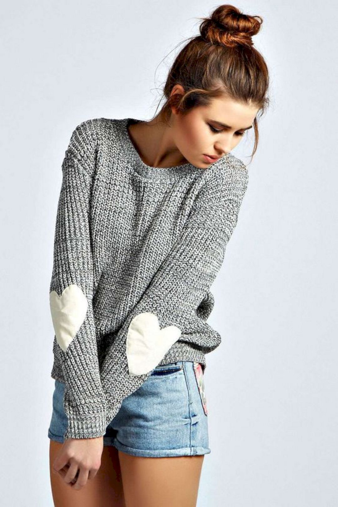 Incredible outfit ideas to wear early fall sweaters