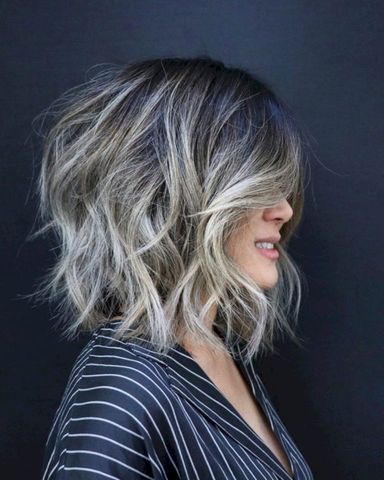 Most trendy and terrific medium hairstyles