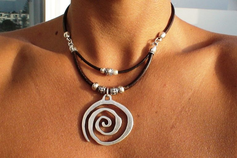 Spiral necklace black necklace for women
