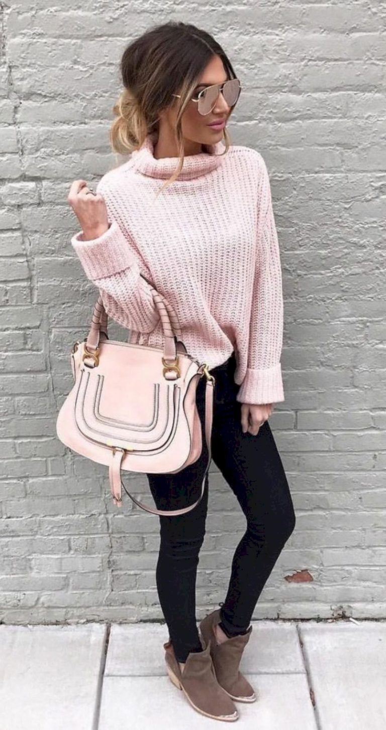 Sweet winter outfit ideas for women 2021