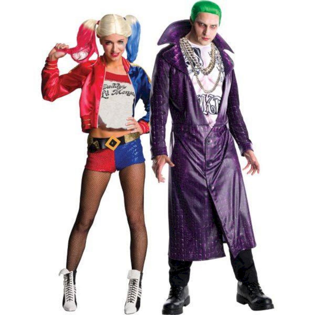 Appealing couple costumes from blurmark