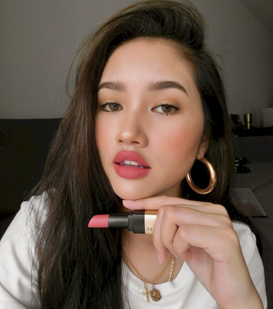 Bobbi brown lipstick color from bowty__np twitter
