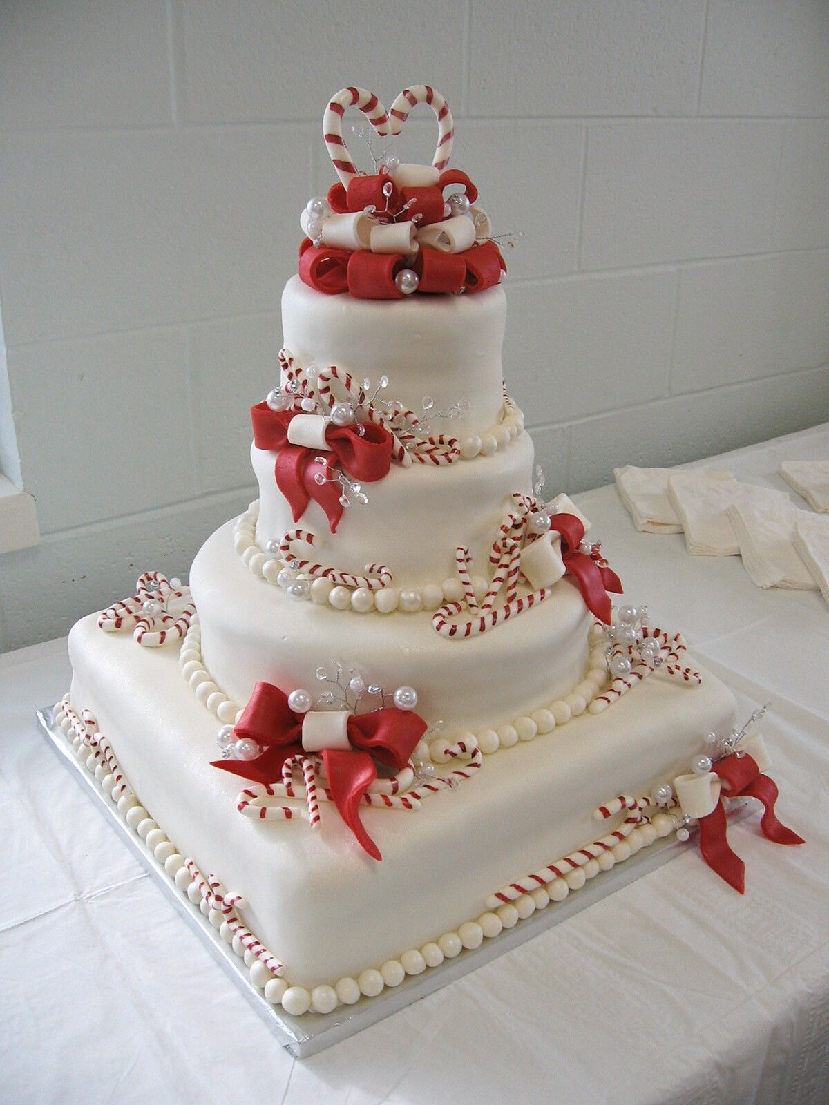 Wedding Cake Inspiration with a Christmas Theme
