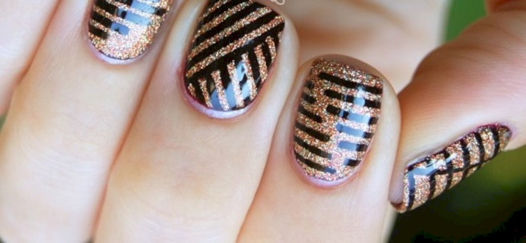 Cute striped nail designs from fashiondivadesign